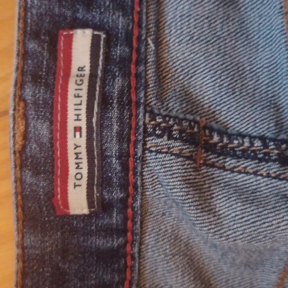 Tommy Hilfiger denim skirt - Picture 4 of 5